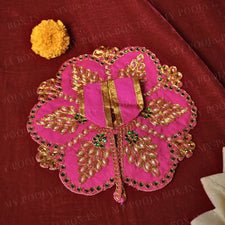 Designer laddu gopal poshak(Assorted) Size no. 4