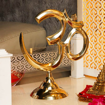 Brass Om Table Decor