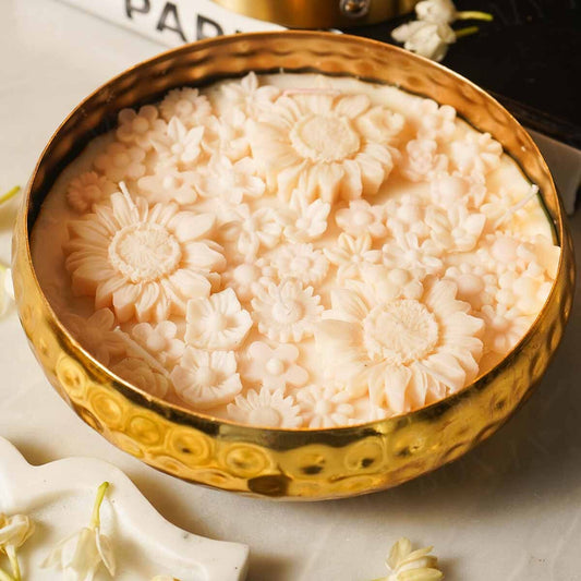 Jasmine Floral Wax Candle Urli (Gold)