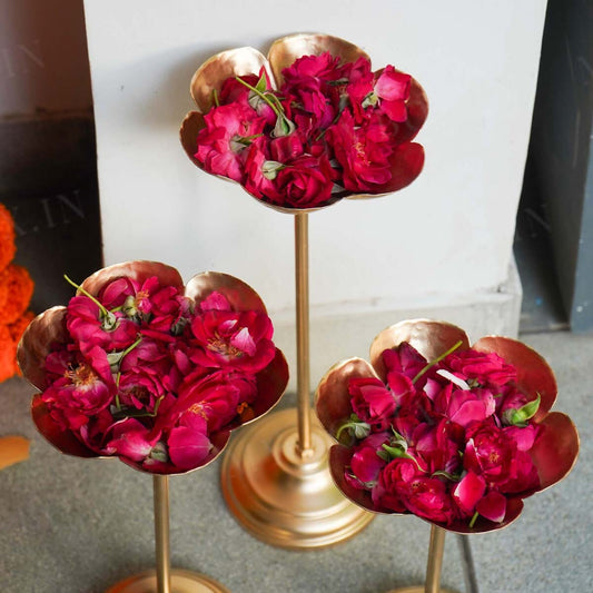 Mini Scallop Floral Diya Urli with Stand