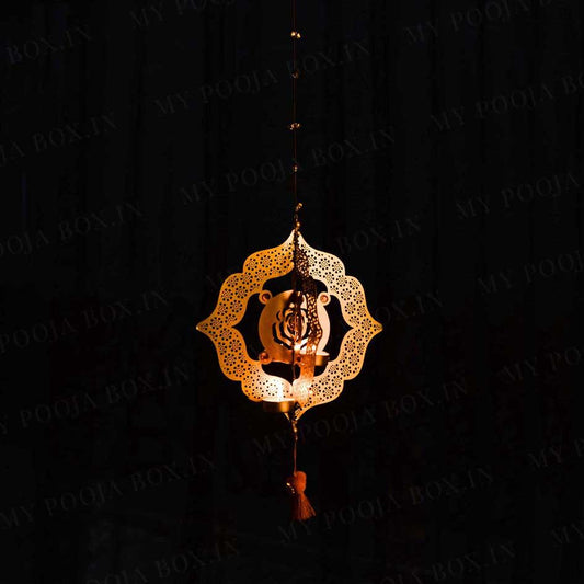 Faiza Alluring Hanging T-light Holder