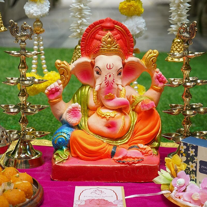 10 Beautiful Ganesh Chaturthi Messages & Quotes to Share with Loved Ones