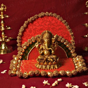 Handcrafted Red Elegant Singhasan