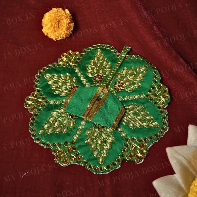 Designer laddu gopal poshak(Assorted) Size no. 4
