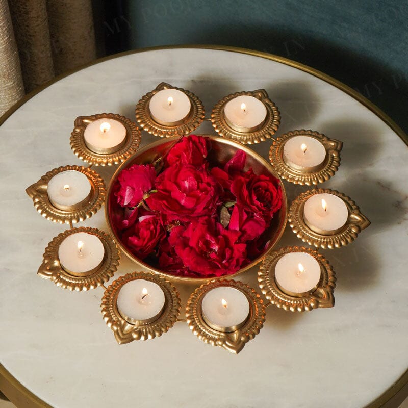 Aesthetic Floral Urli With Diya
