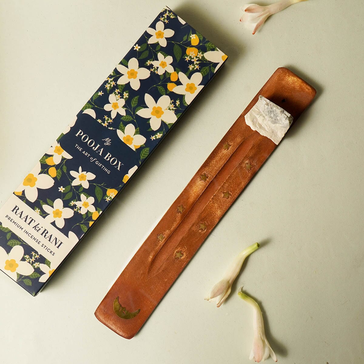 Howlite Wooden Incense Stand