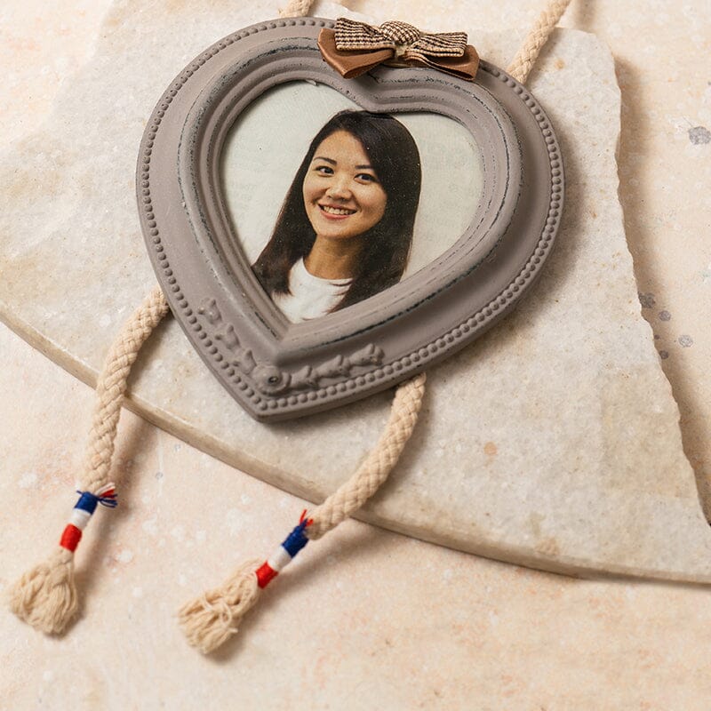 Devotion Heart Shape Photo Frame
