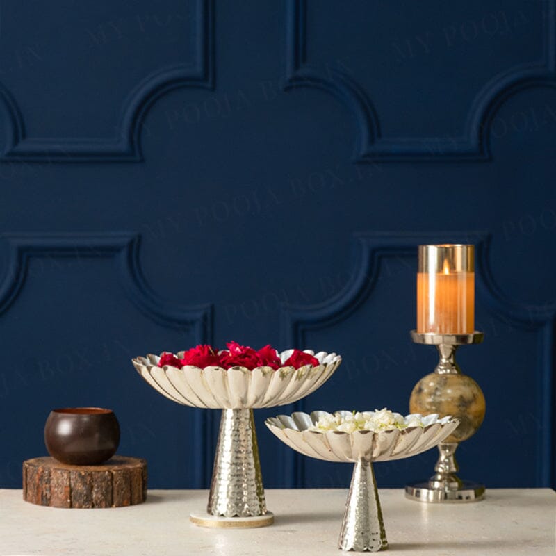 Lustrous Bowl Urli / Platter On Stand (Set of 2)