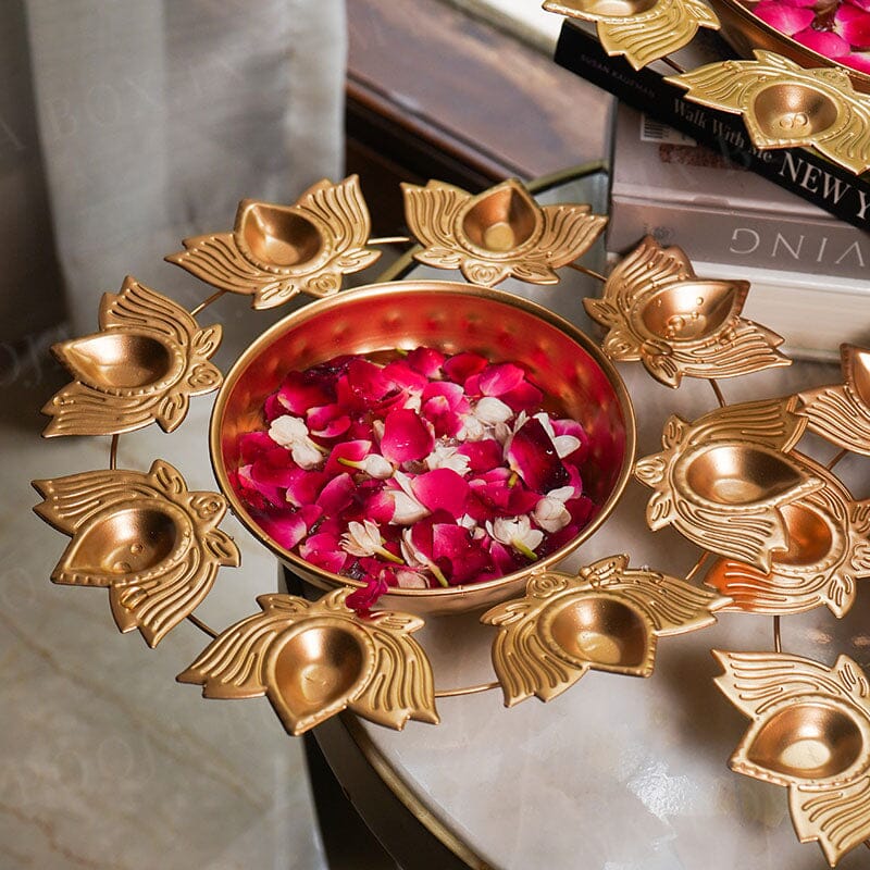 Astounding Lotus Diya Urli