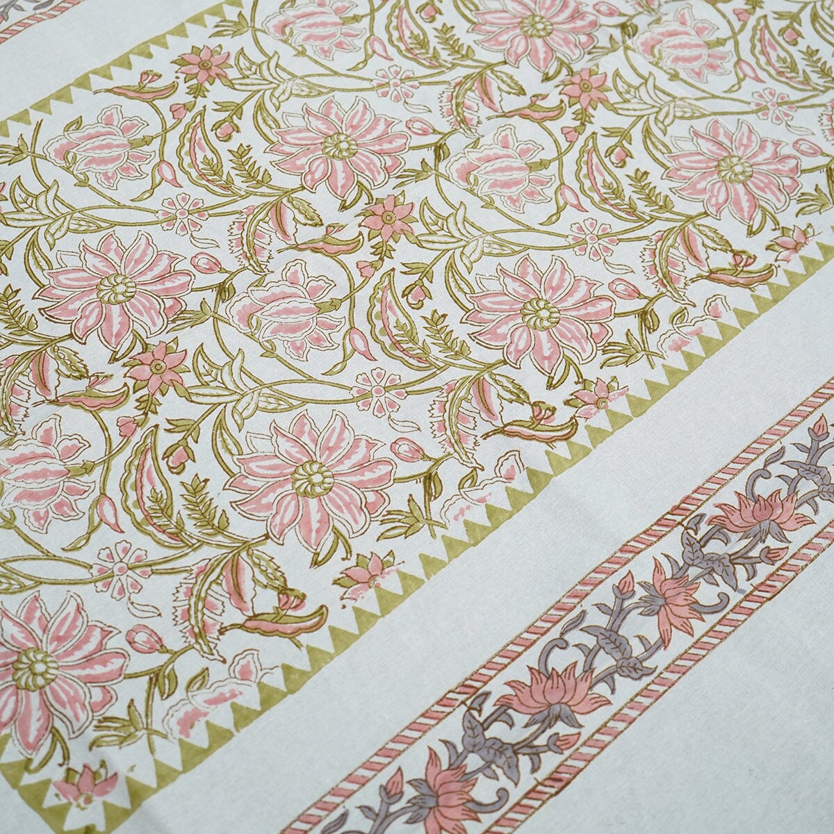 Afjali Tulip Floral Block Printed Table Cover