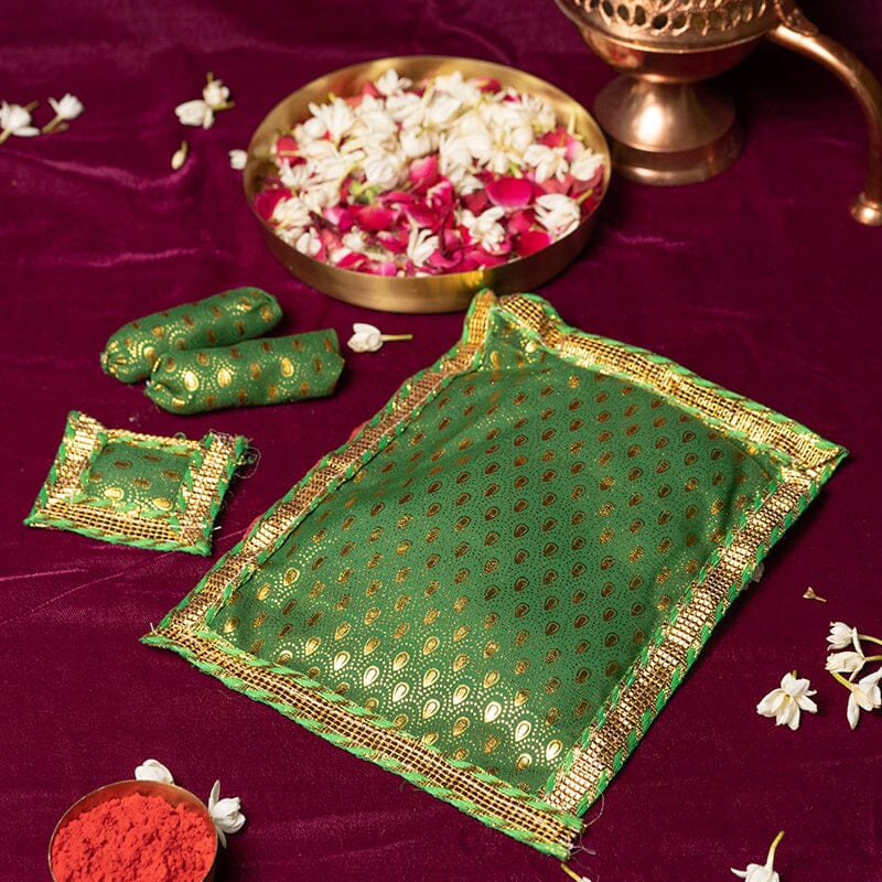 Banarsi Laddu Gopal Bedding set