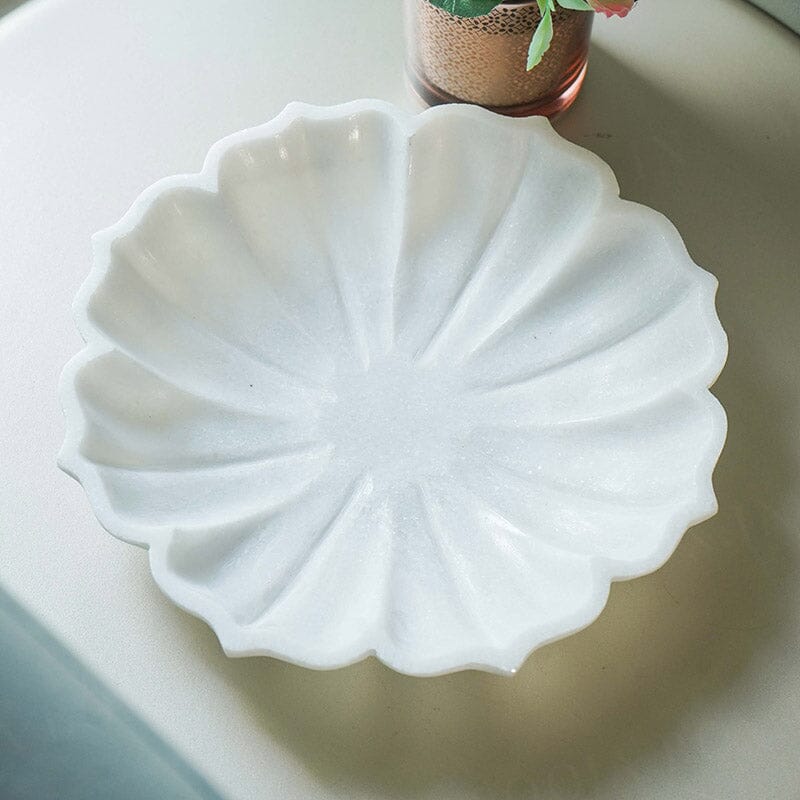 Marble Flower Urli