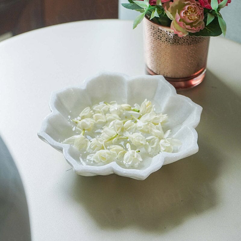 Marble Flower Urli