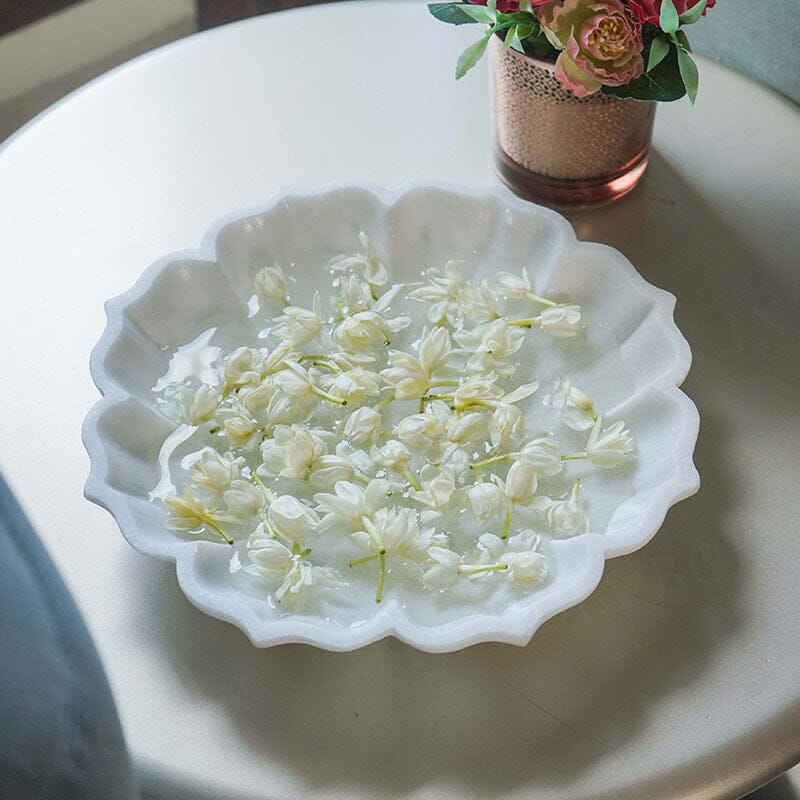 Marble Flower Urli