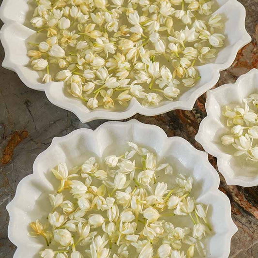 Marble Flower Urli