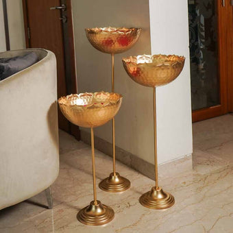 Gold Taj Urli with Stand (Tall)