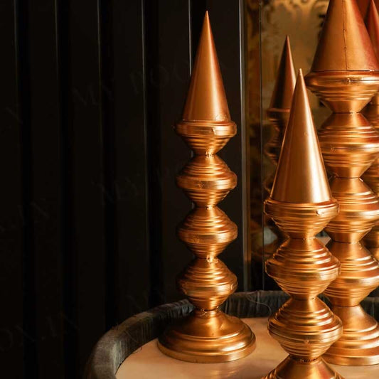 Majestic Cone Pillar Decoration Stands