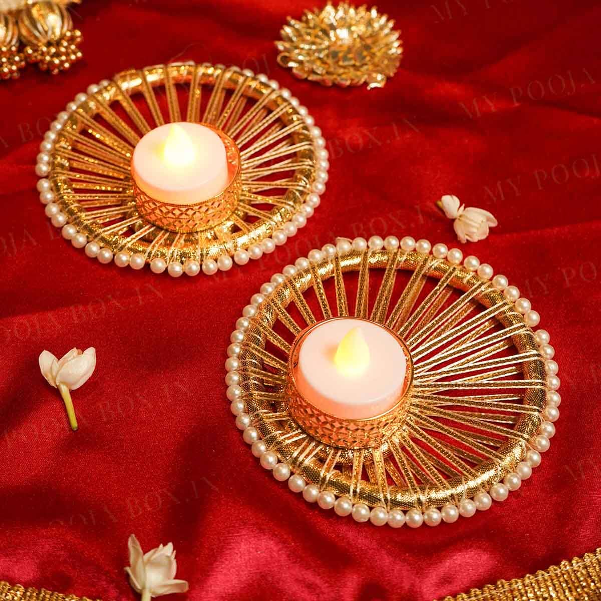 Decorative Golden T-light Holder