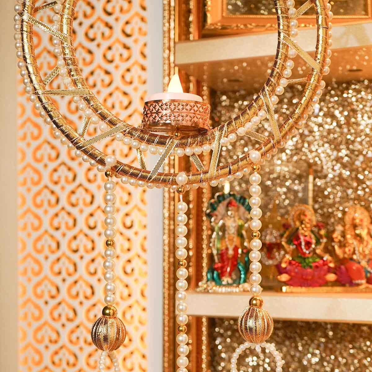 Beautiful Radha Krishna Hanging T-light