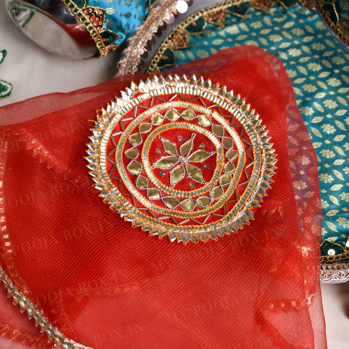 Red Gota patti Thali Cover