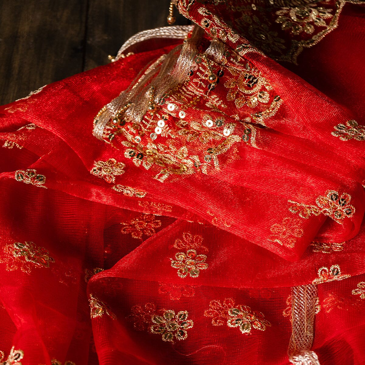Gorgeous Red Mata Rani Duppata with Latkan