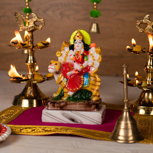 Enticing Maa Durga Idol