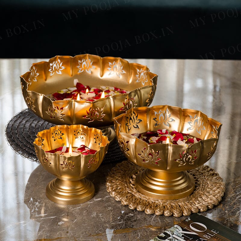 Gold Lotus Urli