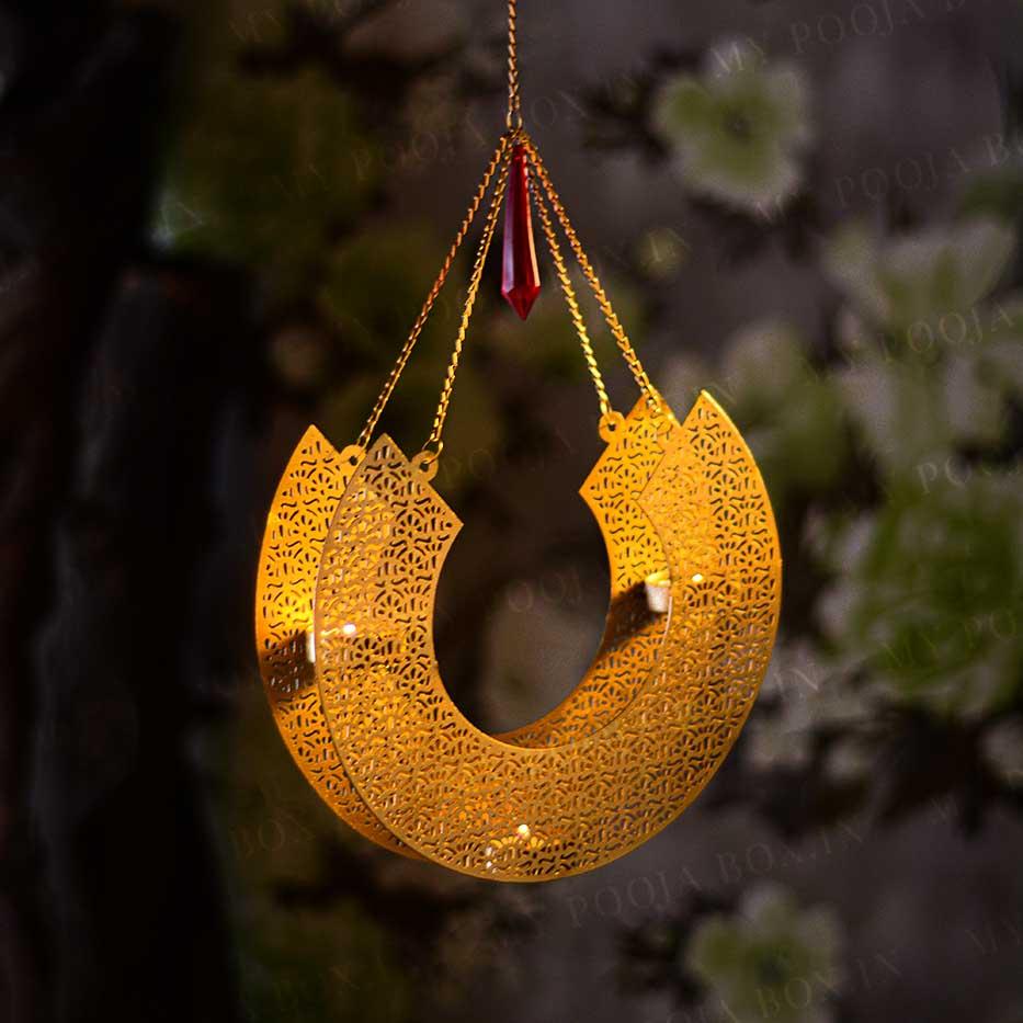 Gracious Lunar Hanging T-light Holder