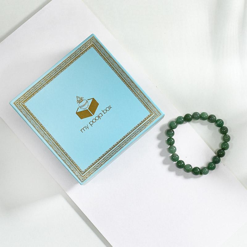 Sold at Auction: CHINESE 22K GOLD-MOUNTED JADE BANGLE BRACELET | Mens gold  bracelets, Jade bracelet, Jade bangle