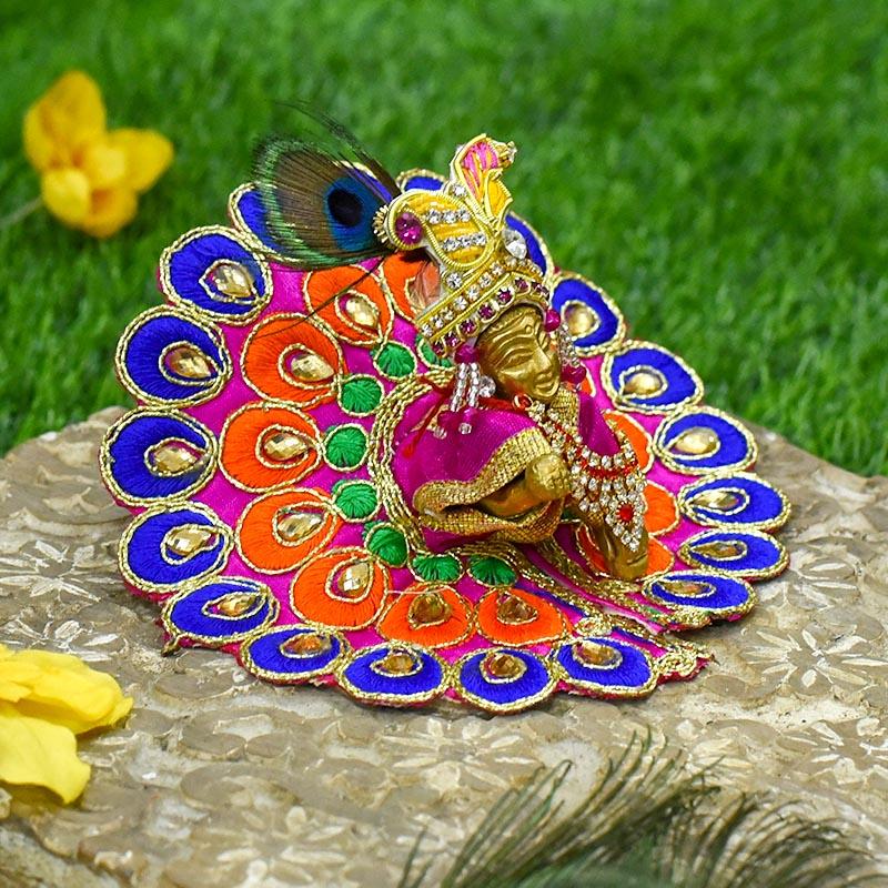 Laddu Gopal (small)