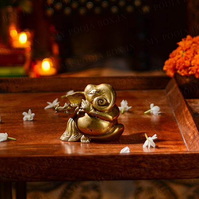 Cute Brass Flute Ganesh