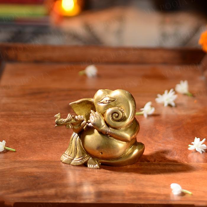 Cute Brass Flute Ganesh