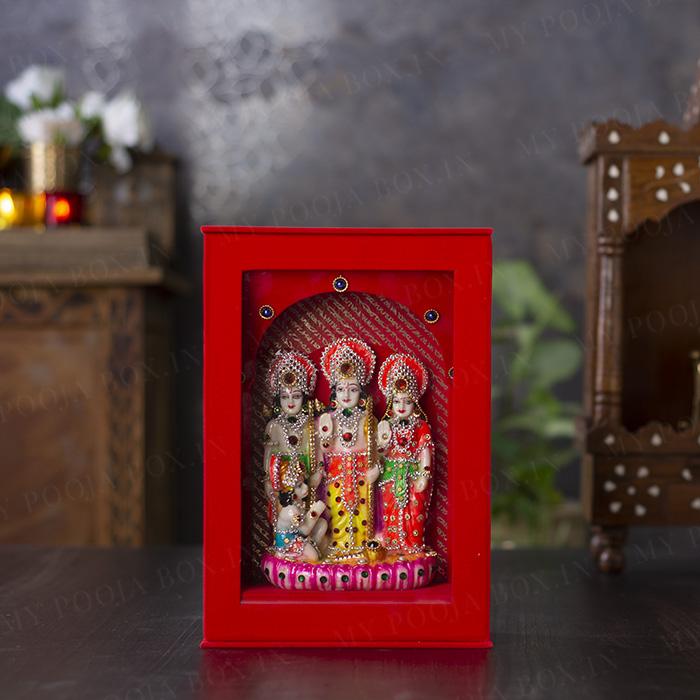 Sumptuous Shree Ram Parivar Idol Large