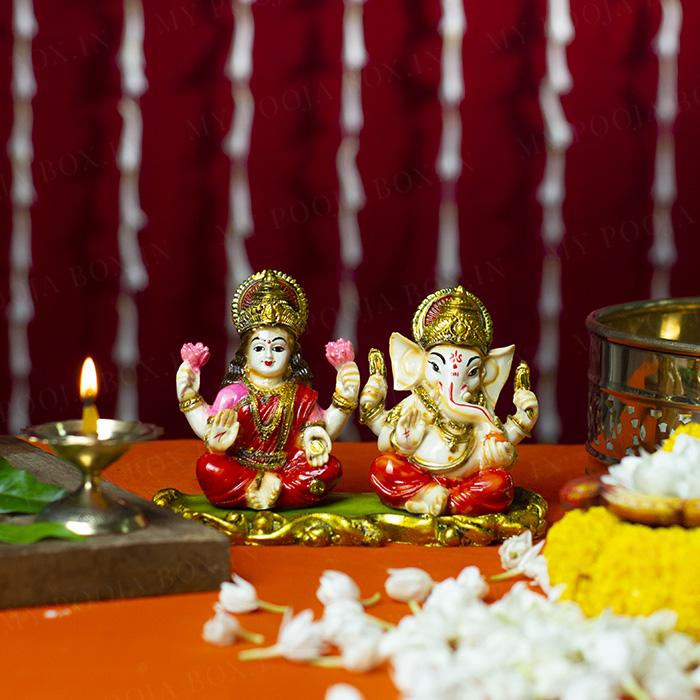Endearing Laxmi Ganesh Idol
