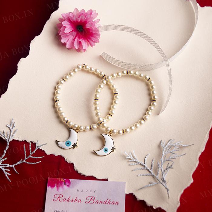 White_set_of_2