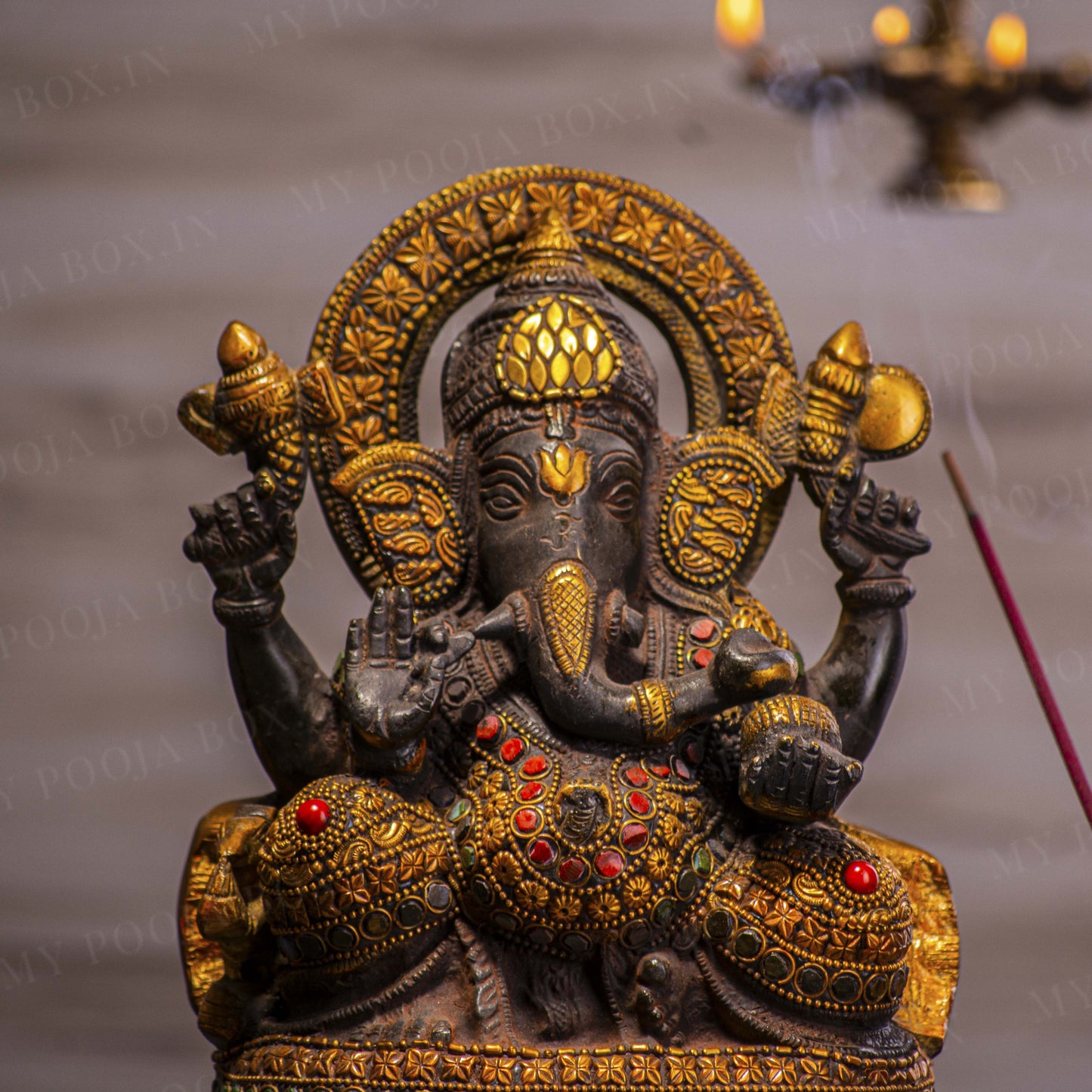 Chic Brass Ganesh Idol