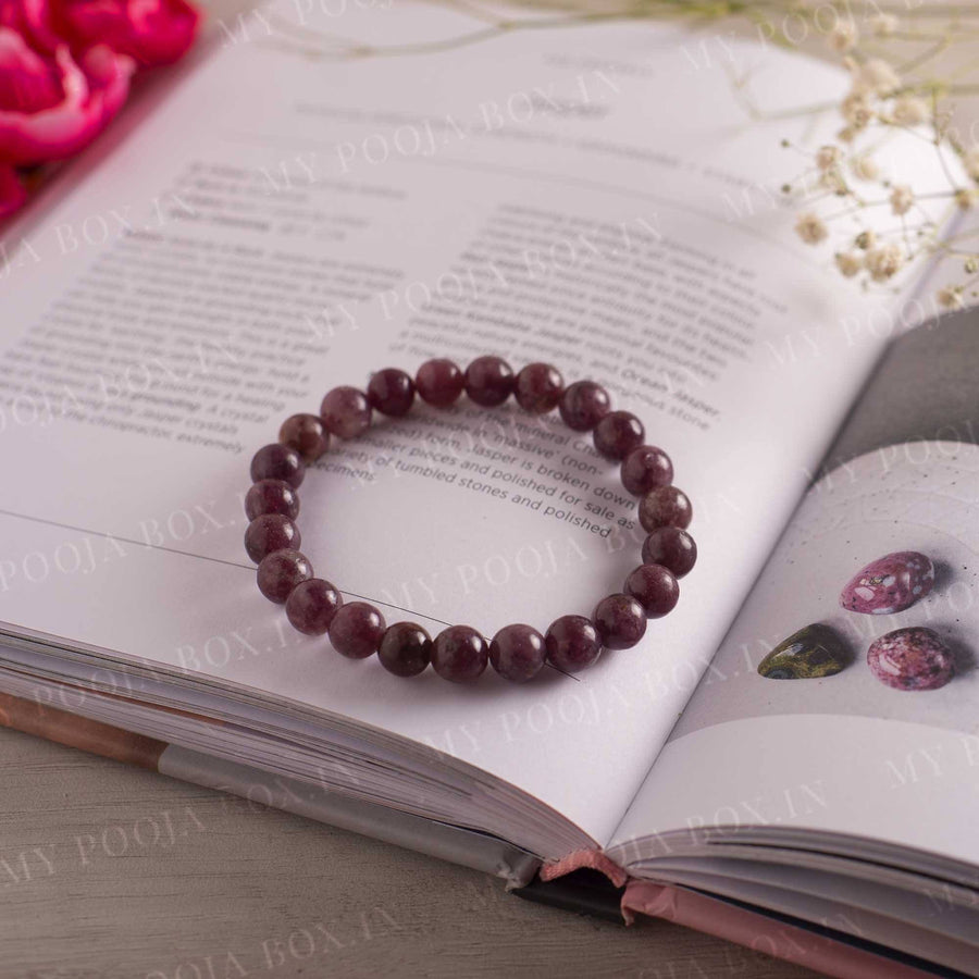 Garnet Stone: Meaning, Healing Properties, Benefits, and Uses