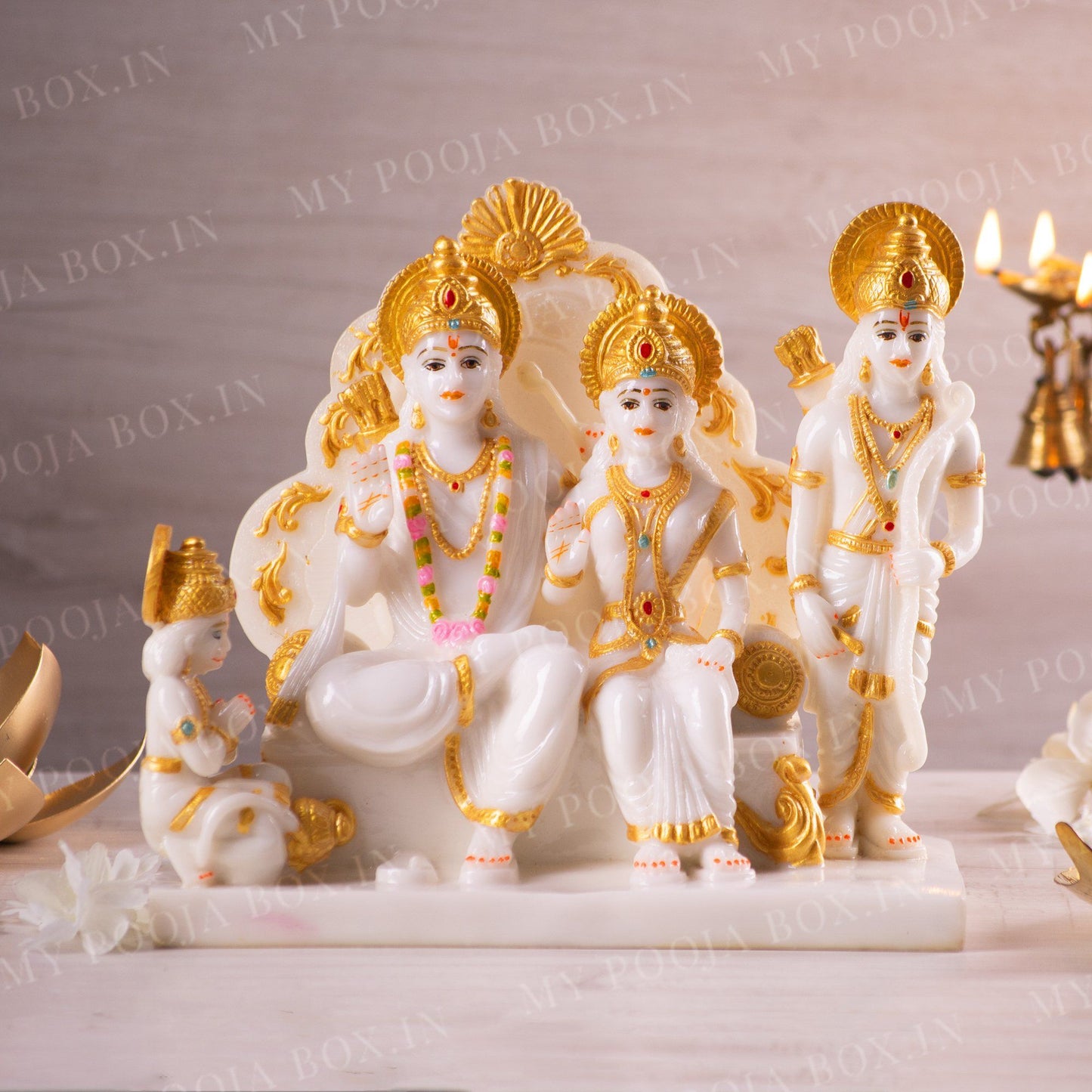 Aesthetic White Ramdarbar Statue