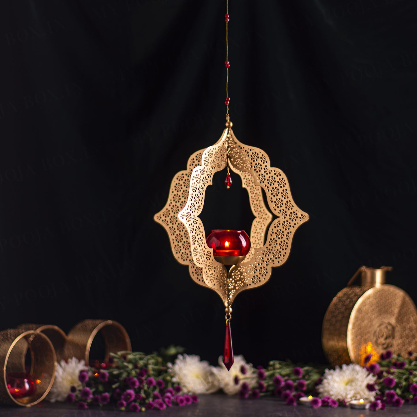 Erina Charming Hanging T-light Holder