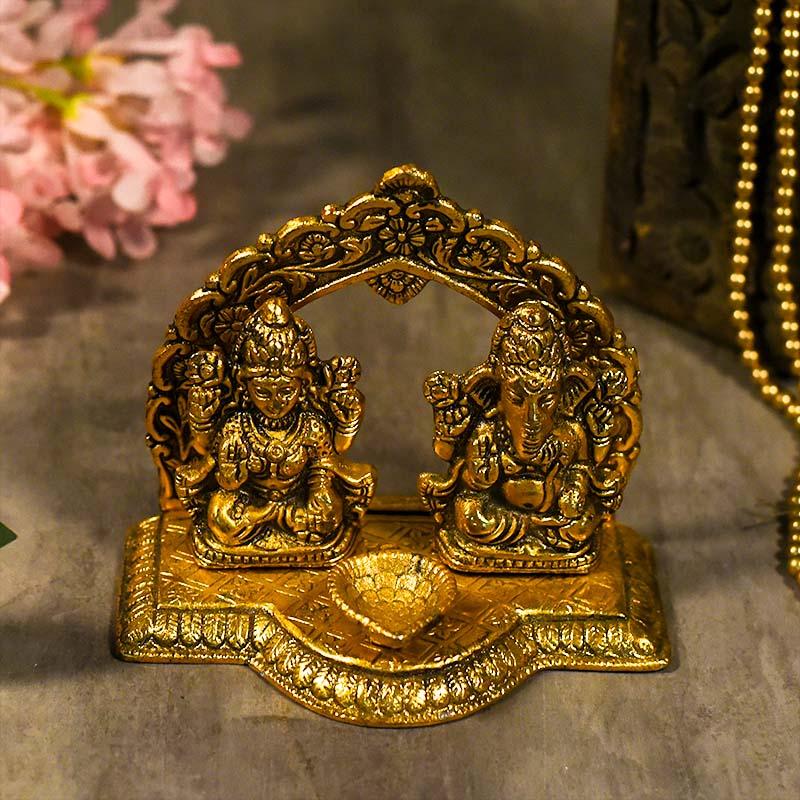 Laxmi & Ganesh Idol with Aesthetic Diya