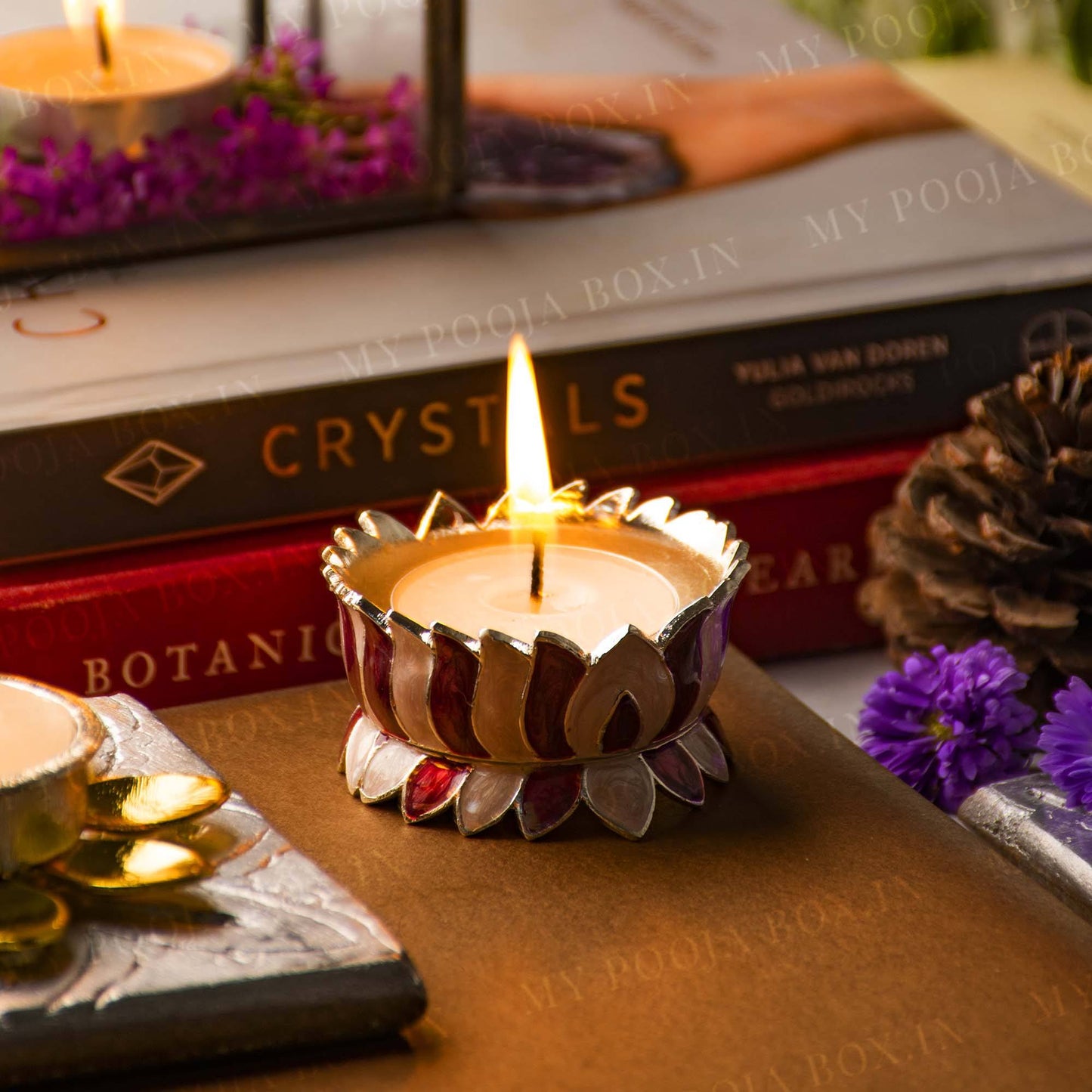 Classy Lotus T-Light Holder