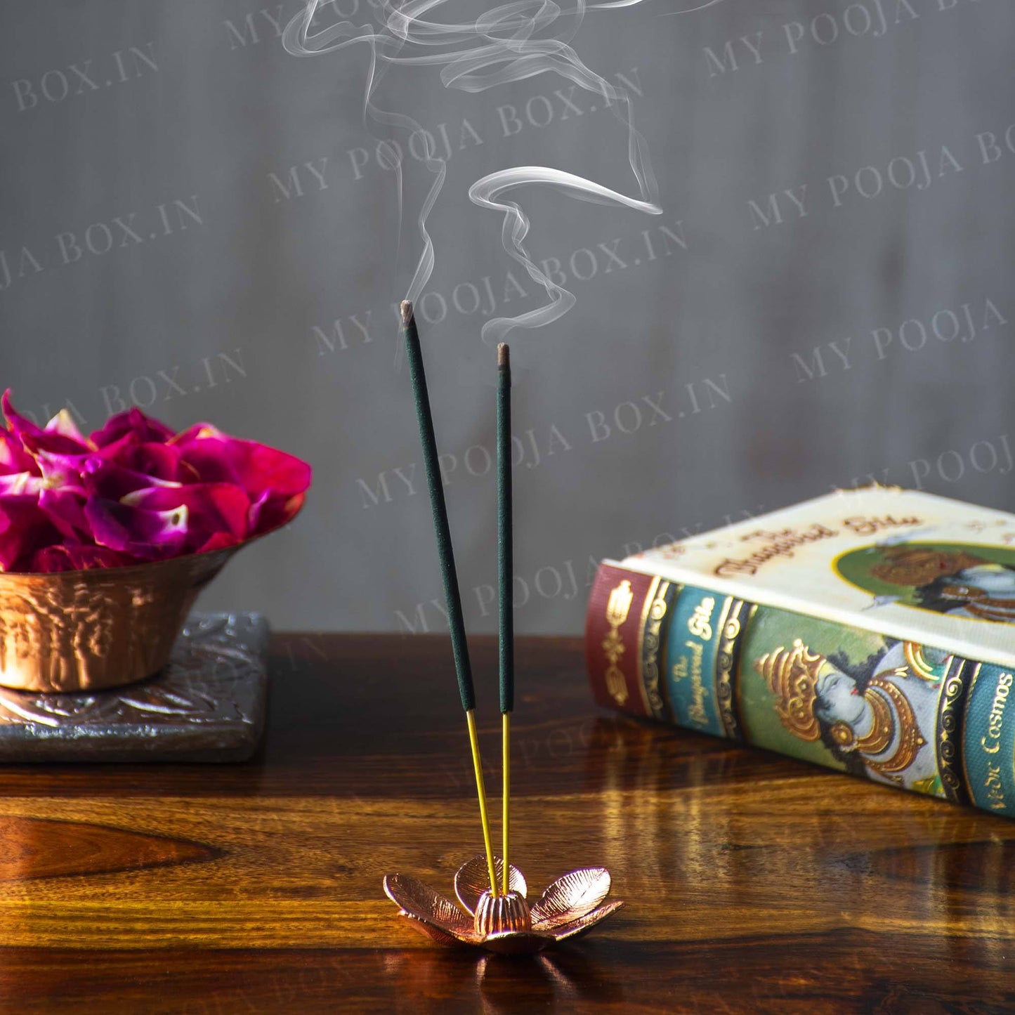 Rosea Lotus Petal Incense Stand