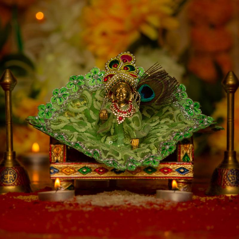 Alluring Peacock Laddu Gopal Singhasan