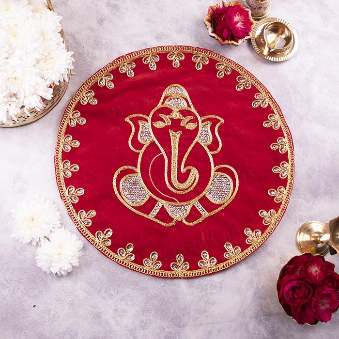 Captivating Ganesha Aasan