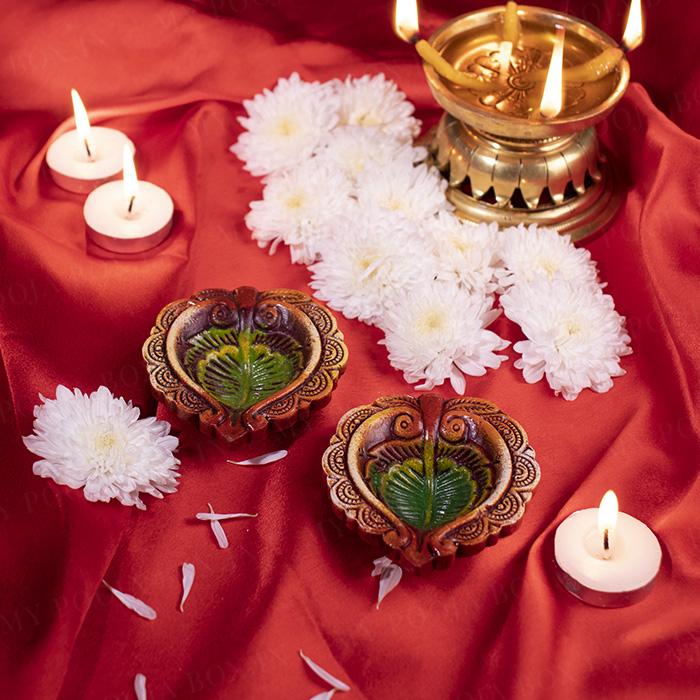 Leaf Diya (Set of 2)