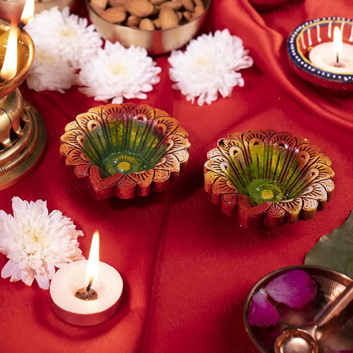 Floral Diya (Set of 2)