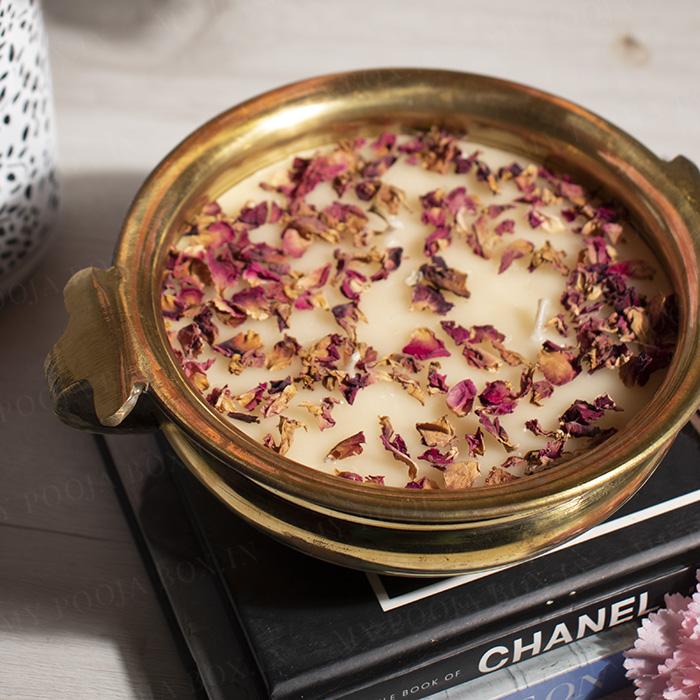 Exclusive Urli Candle With Dried Petals