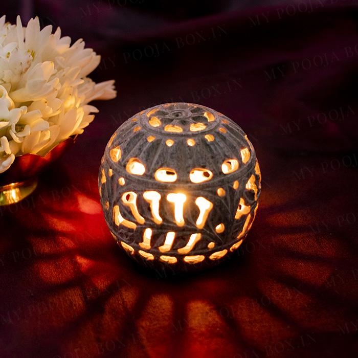 Round Shaped Candle Holder