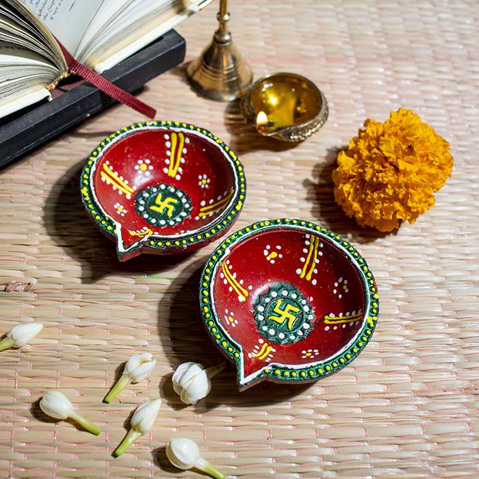 Swastik Eco Friendly Diya (set of 2)