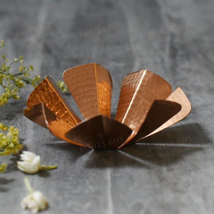 Adonia Copper Tlight Candle Holder